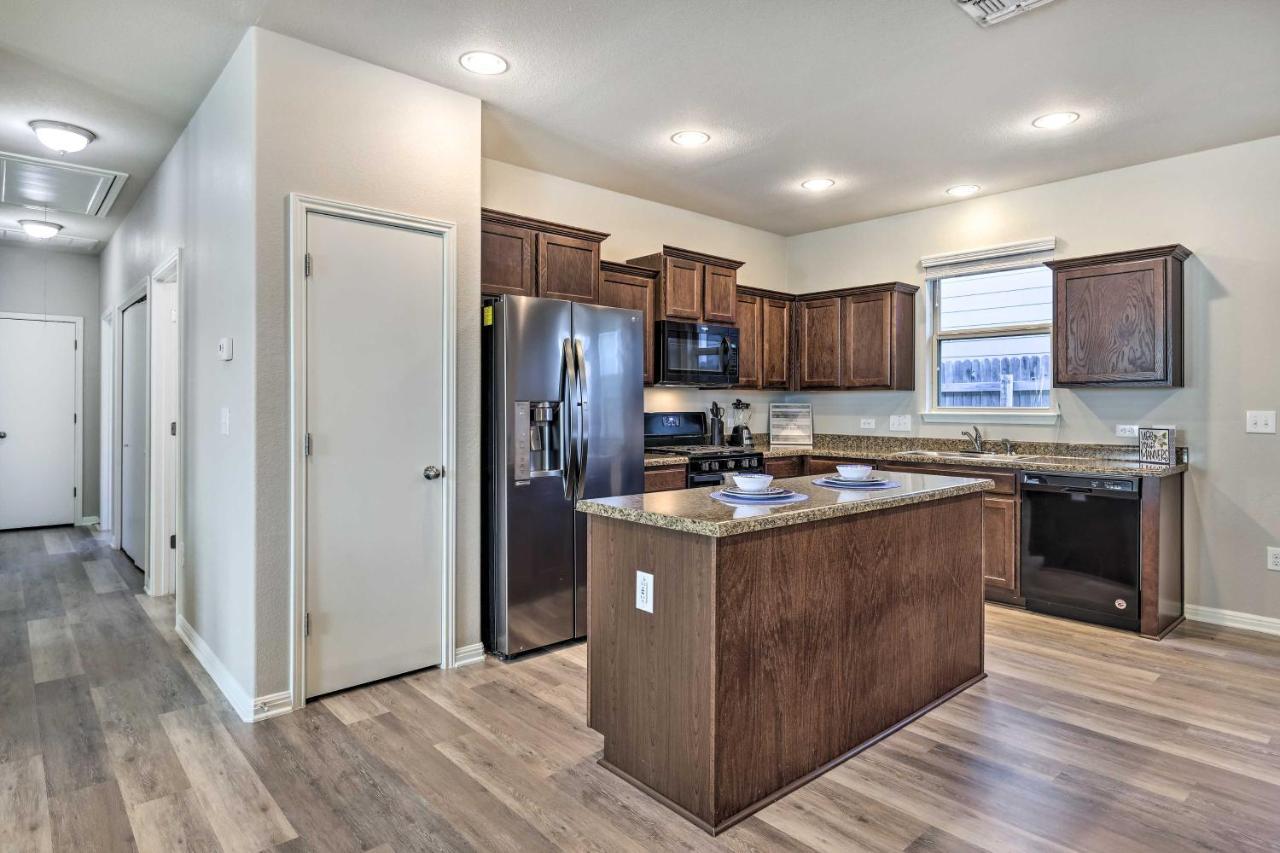 Buda Home With Smart Tv About 19 Mi To Downtown Austin Exterior foto