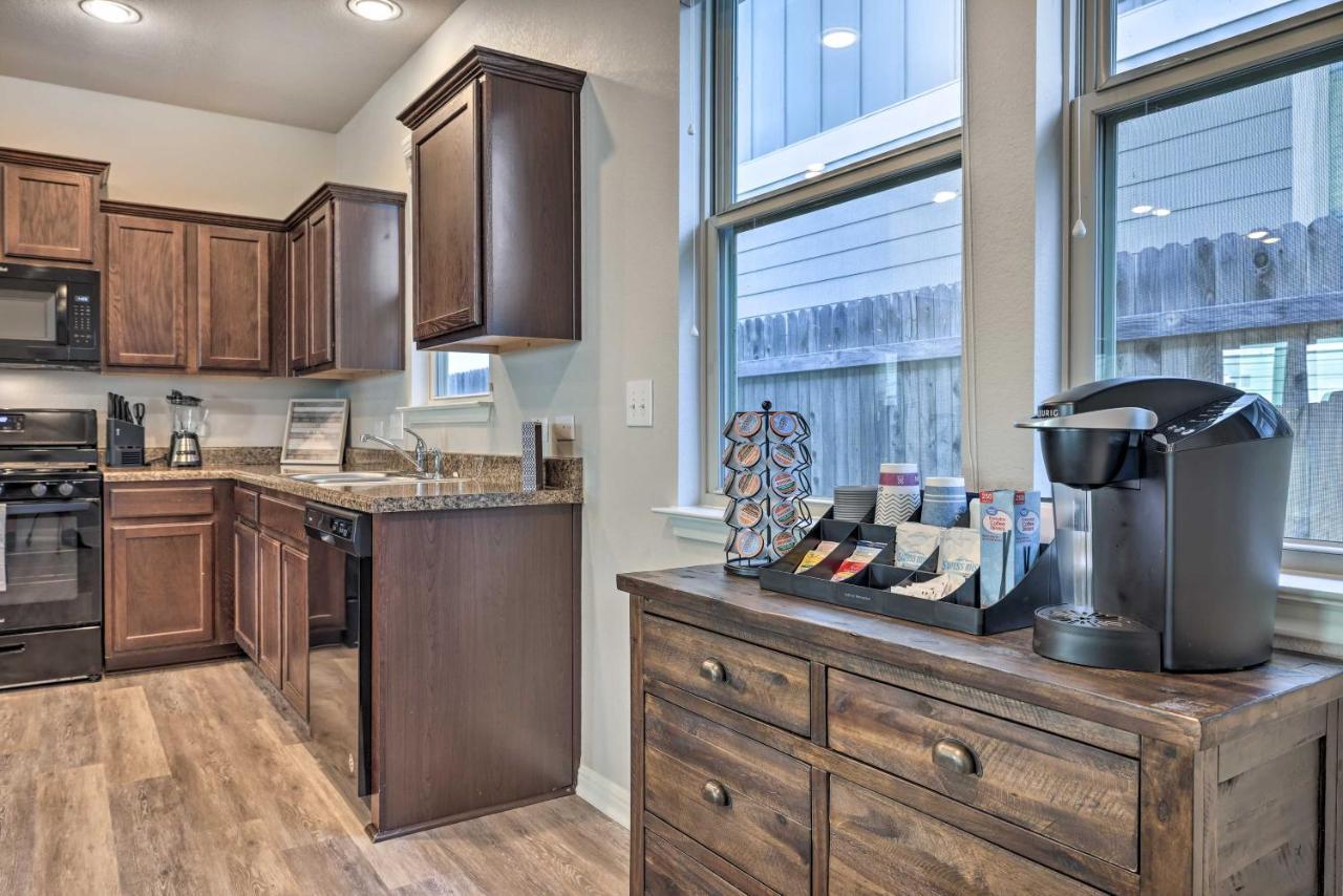 Buda Home With Smart Tv About 19 Mi To Downtown Austin Exterior foto